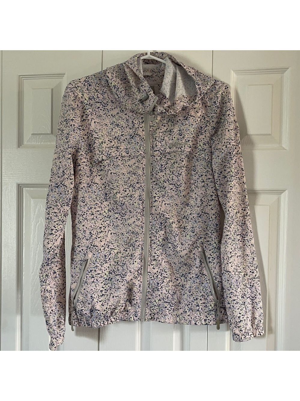 Bench Thin Jacket BNWOT 🥰🥰 Size S.